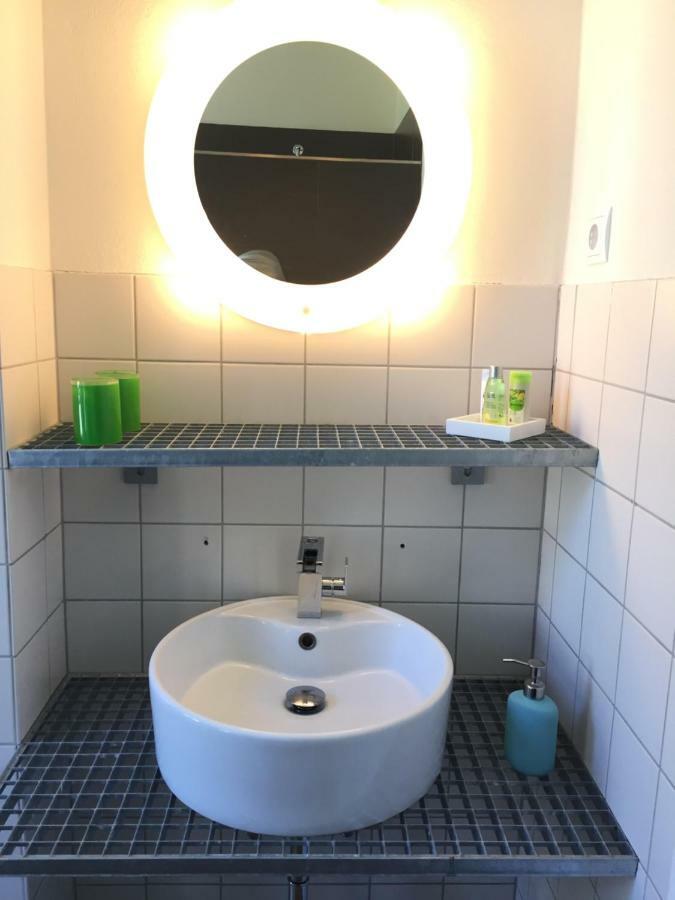 trash de luxe Schleswig Exterior foto